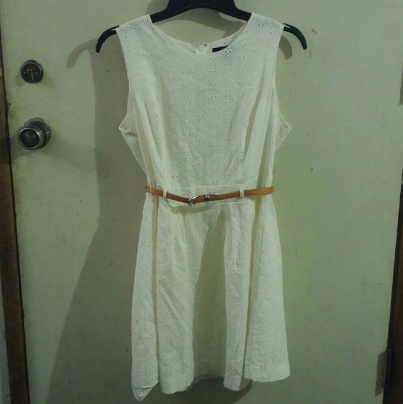 White Dress - Picture 1 of 1