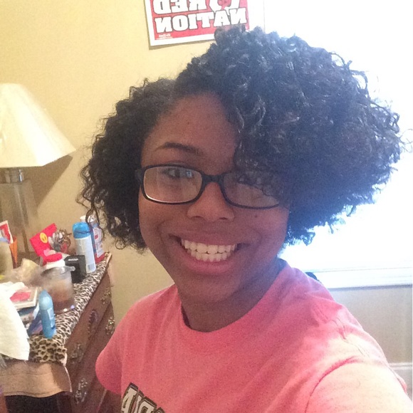 Meet your Posher, Ariel