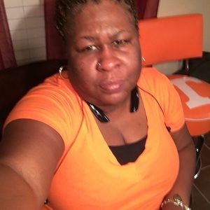 Meet your Posher, Angie