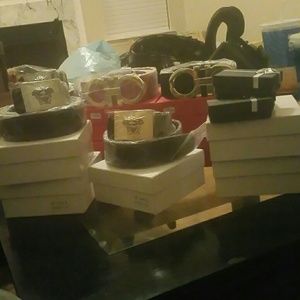 Meet your Posher, Hunch