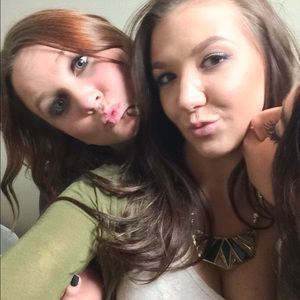 Meet your Posher, Riley