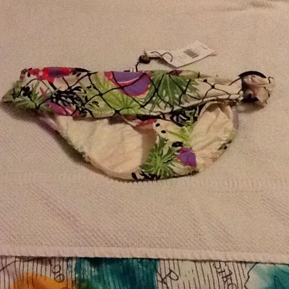 Nanette lapore swim suit bottom medium new w tags