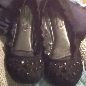 Bcbg max Zaria studded black flat 7.5