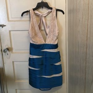 BEBE dress (M)