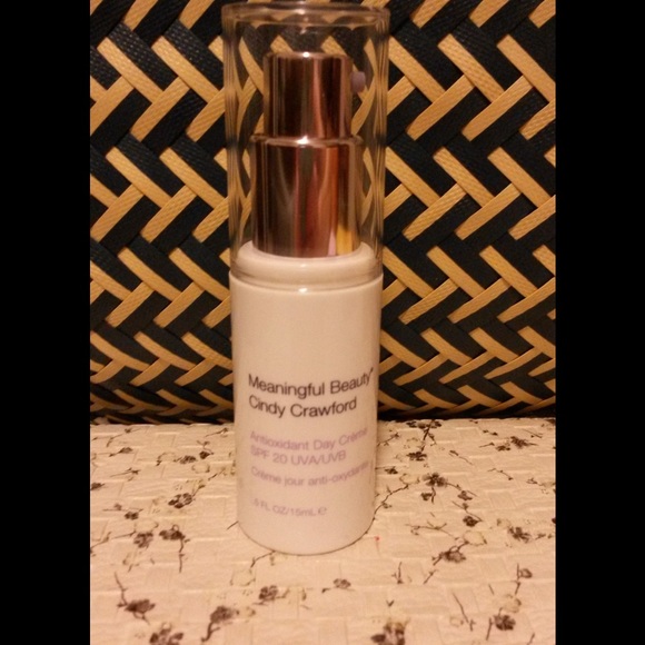 Meaningful beauty antioxidant day creme!