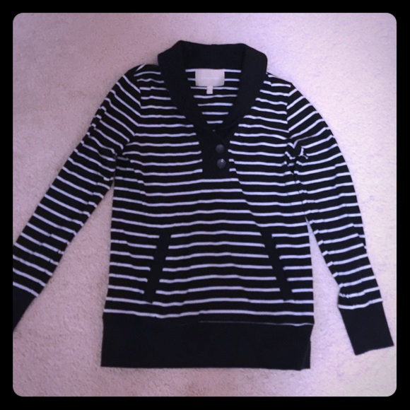 Cozy Banana Republic cotton top