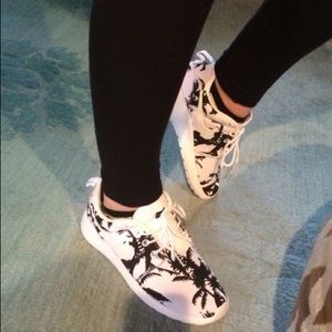 Nike Roshe Runs Palms!!