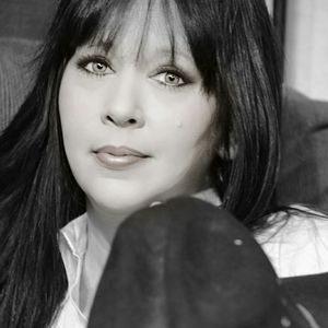 Meet your Posher, Diana