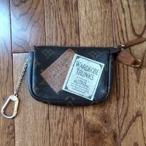 Louis Vuitton Cles Trunks & Wardrobe