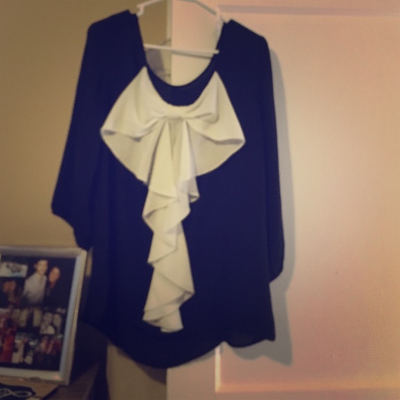 Black bow top!
