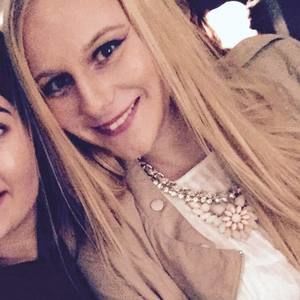 Meet your Posher, Melanie