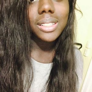 Meet your Posher, Khalisha