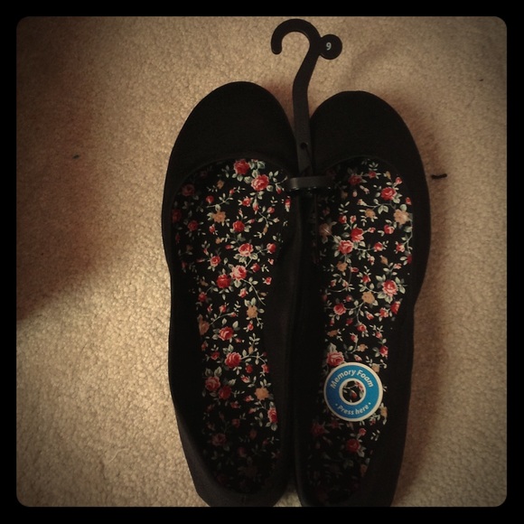 Never worn black flats