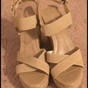 Charles David nude platform sandals