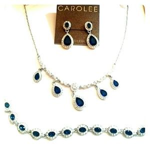 Price Drop Today Only Carolee blue teardrop set