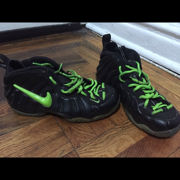 Men Nike foamposites
