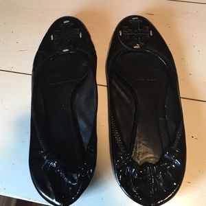 Tory burch patten leather flats