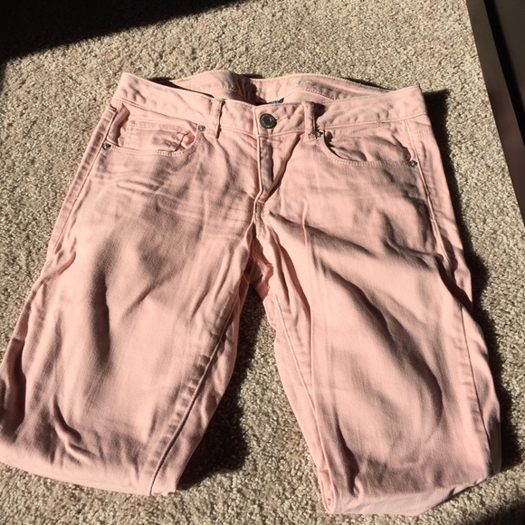 American eagle blush pink skinny jeans