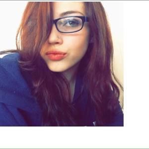 Meet your Posher, Selena