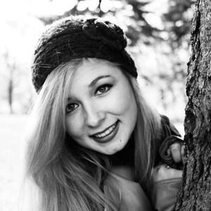 Meet your Posher, Maddie