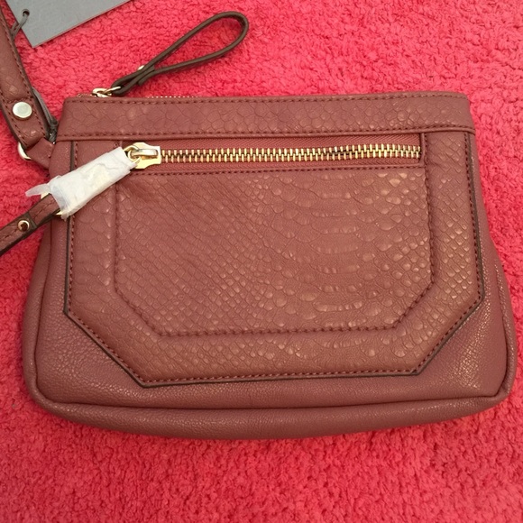 Final 😘NWT Jennifer Lopez brown clutch - Picture 2 of 3