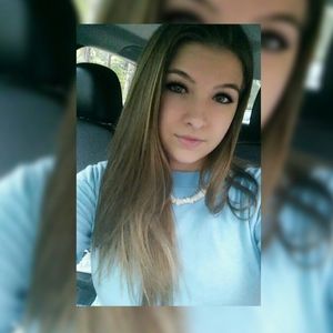 Meet your Posher, Destiny