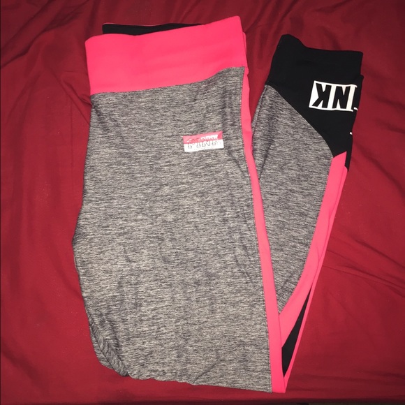 VS PINK Yoga Pants !