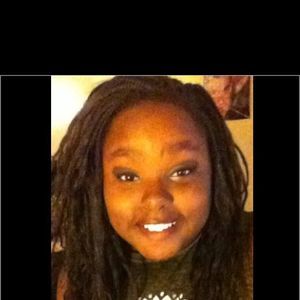 Meet your Posher, Esperanza