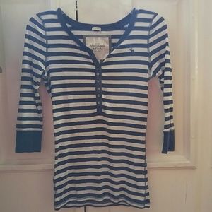 3/4 sleeve striped shirt
