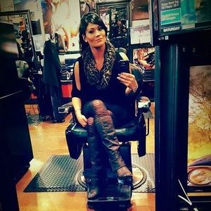 Meet your Posher, Nikki