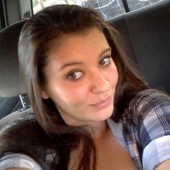 Meet your Posher, Kaycee - Picture 1 of 1