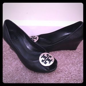 🎉PRICE REDUCED🎉Authentic Tory Burch Wedges
