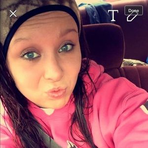 Meet your Posher, Brittany