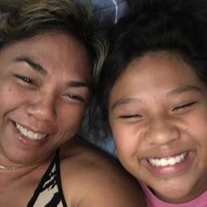 Meet your Posher, Kelly n anuhea