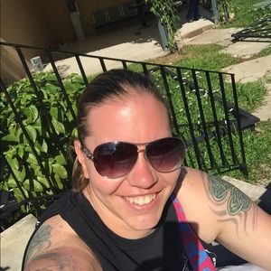 Meet your Posher, Kathleen