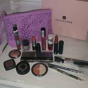 Makeup bundle!