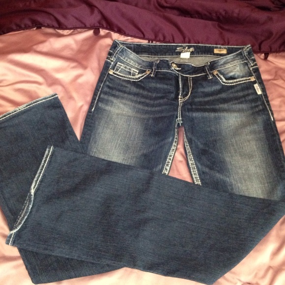 Silver jeans Tuesday boot cut 31/35