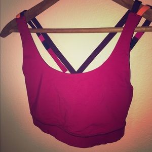 Lululemon sports bra
