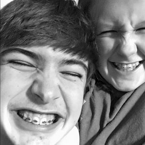 Meet your Posher, Ava