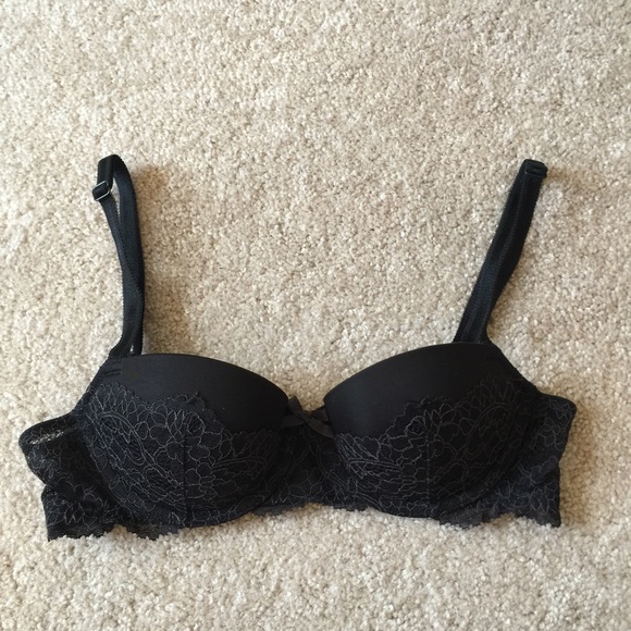 SOLD ✔️ Lace Balconet Bra - Picture 1 of 4