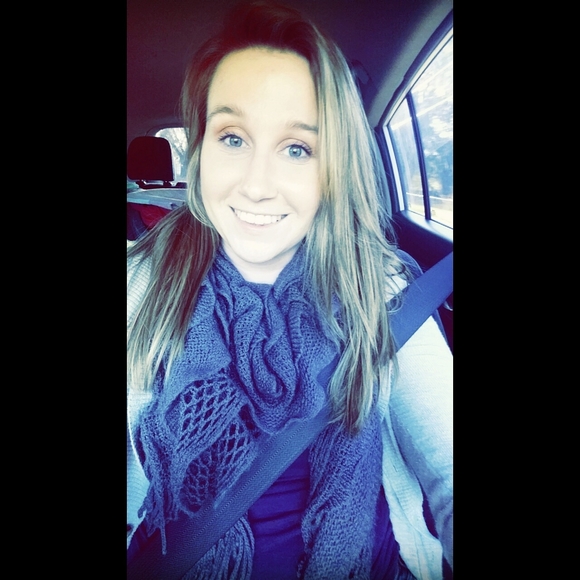 Meet your Posher, Tiffani