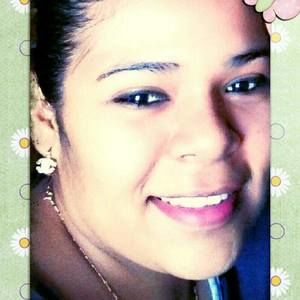 Meet your Posher, Auxiliadora