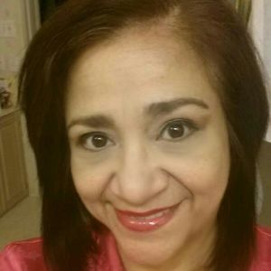 Meet your Posher, Deborah