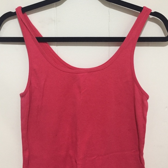 Coral/pink tank