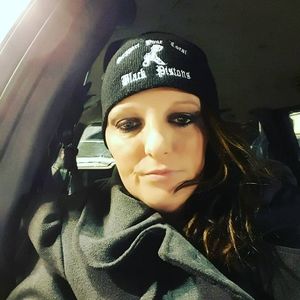 Meet your Posher, Meshelle