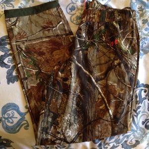 Brand New Under Armour Camo All-Weather pants!!