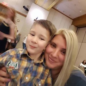 Meet your Posher, Evelina