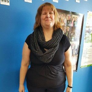 Meet your Posher, Elizabeth