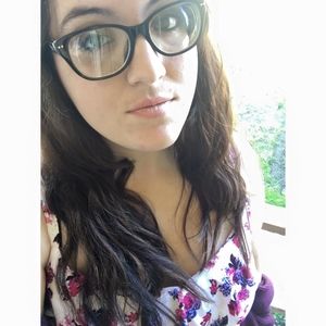 Meet your Posher, Kayla-ashley