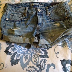 Brand new American Eagle midi shorts!!